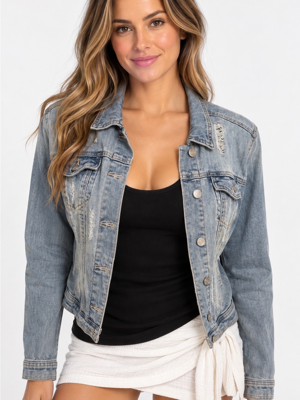 GBG Los Angeles Women’s Distressed Denim Jean Jacket Light Wash M Guess